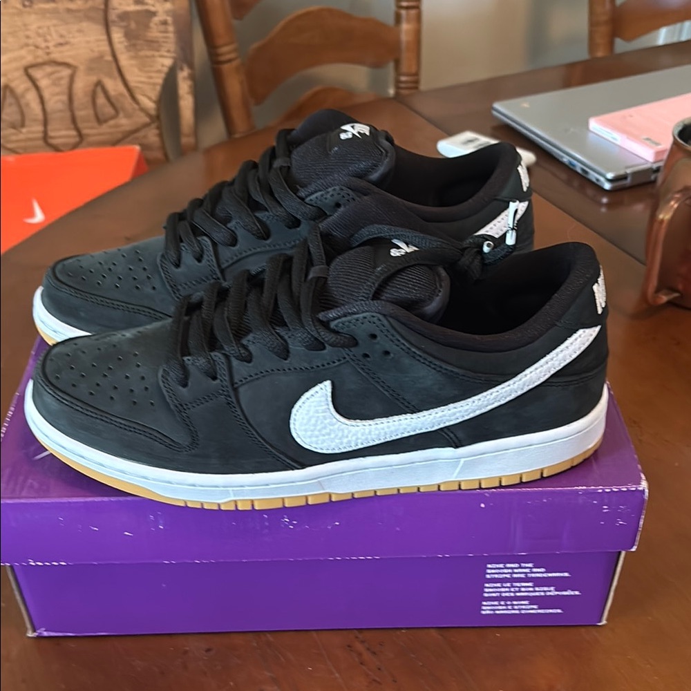 Nike Black and White Sneakers with Gum Sole